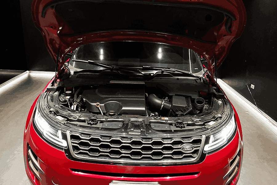 RANGE ROVER EVOQUE P300 R-DYNAMIC HSE